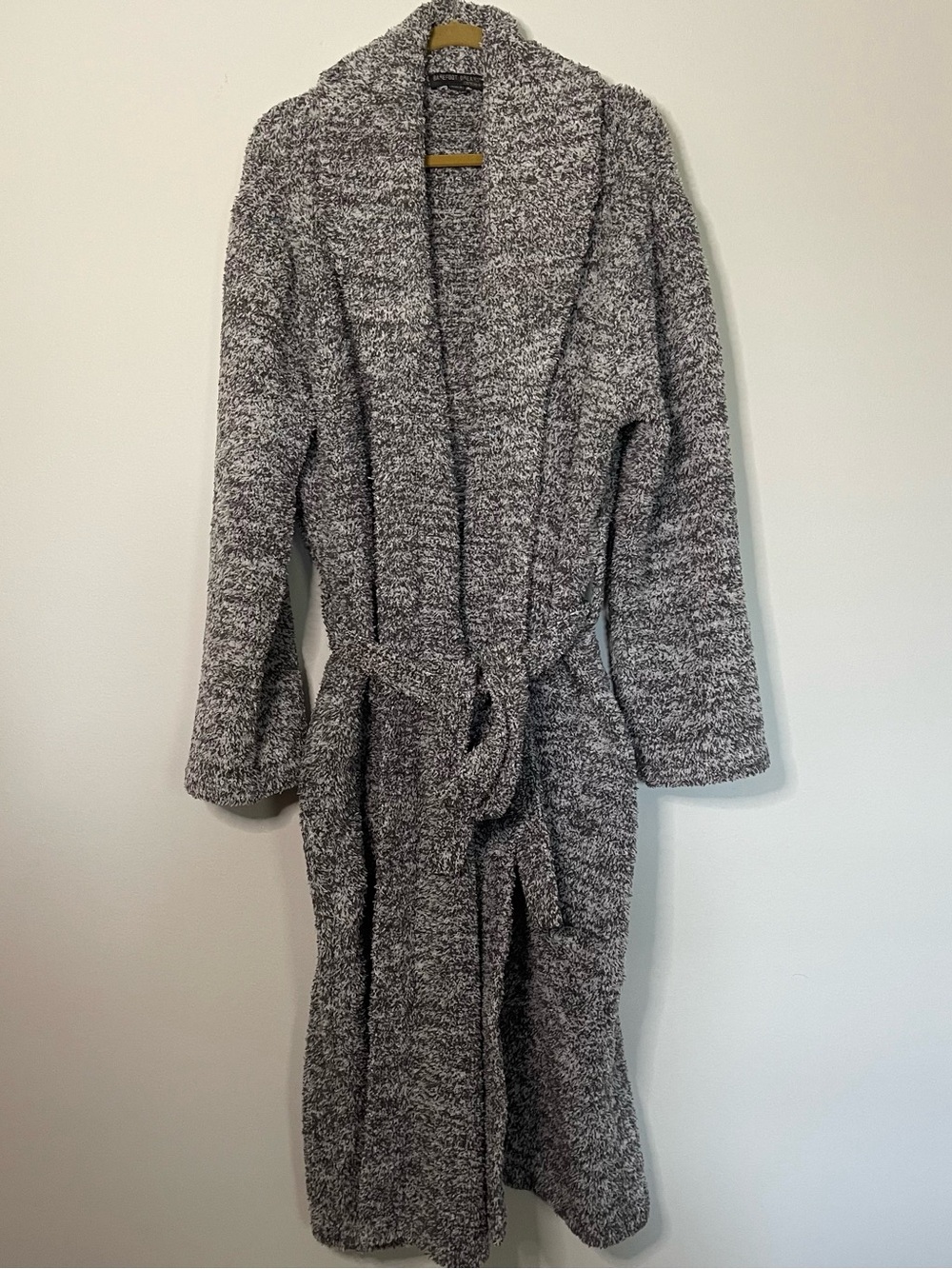 Barefoot Dreams Gray Heathered CozyChic Robe - Picture 1 of 4